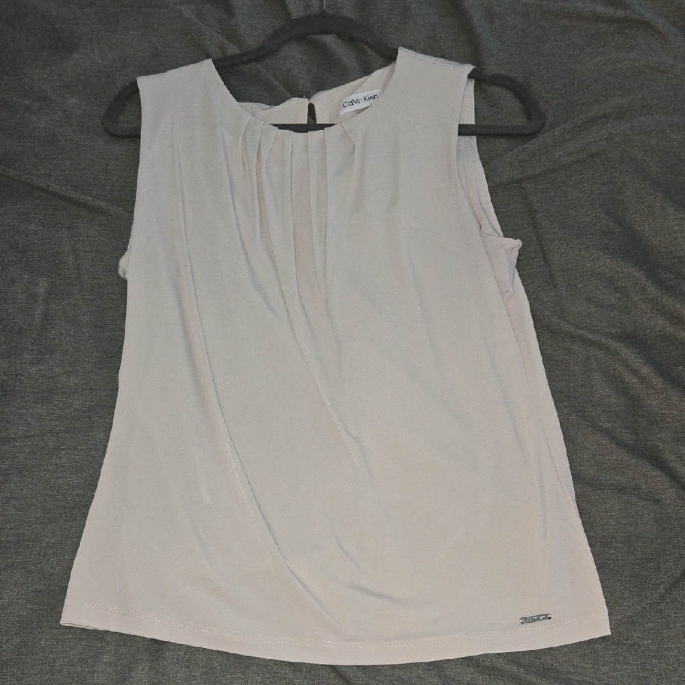Calvin Klein Women's Elegant Cream Blouse